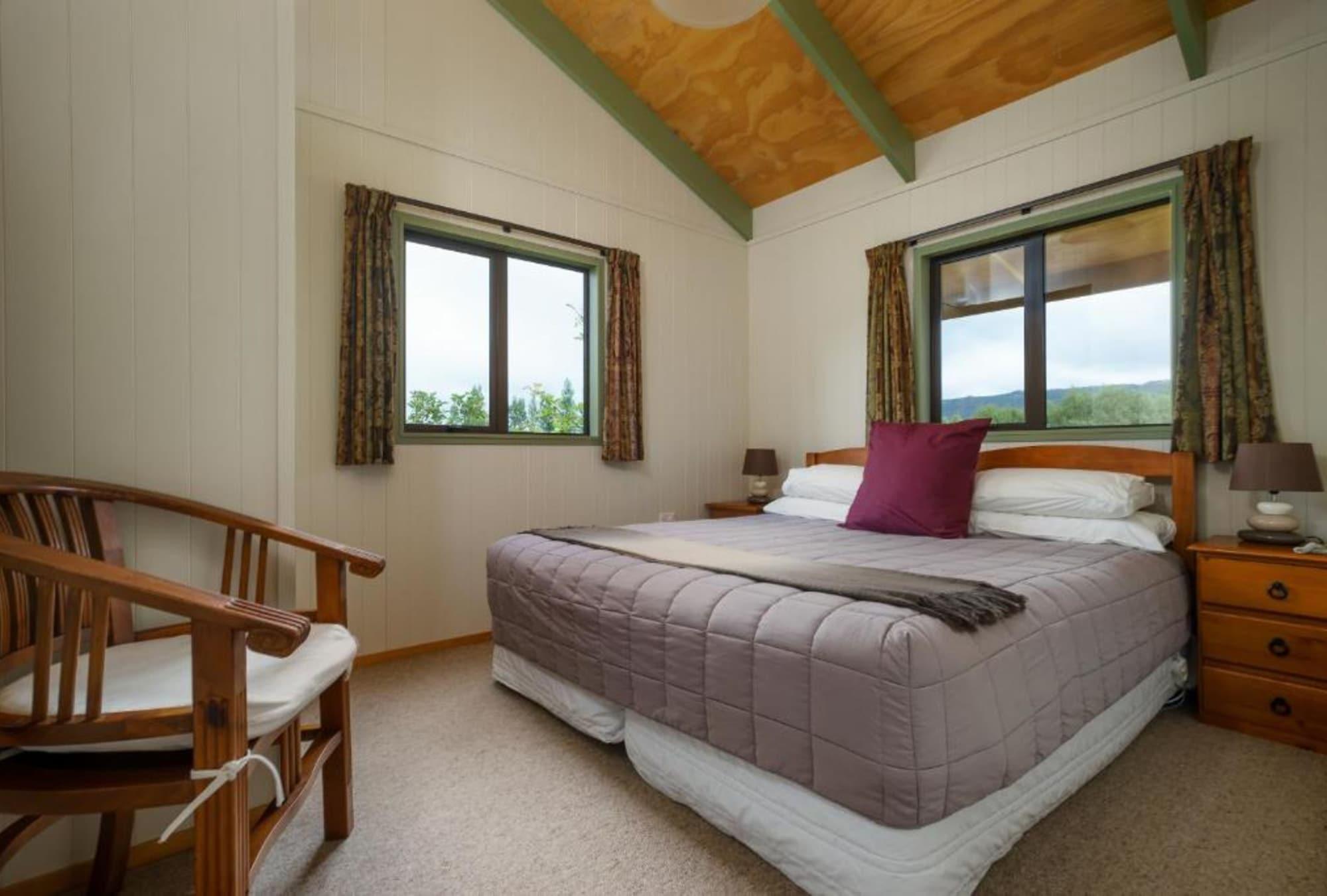 Longbourne Lodge Motel Мосгийл Екстериор снимка
