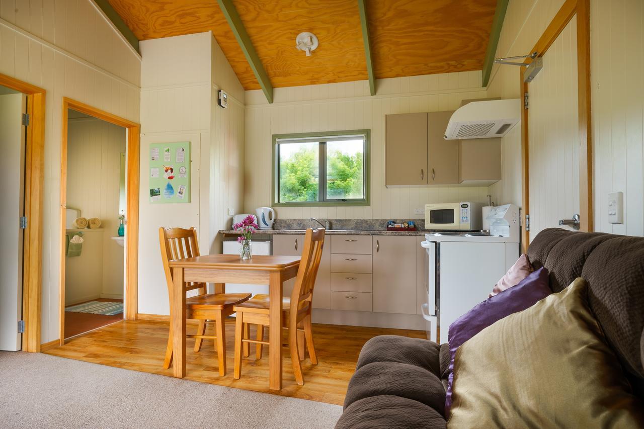 Longbourne Lodge Motel Мосгийл Екстериор снимка