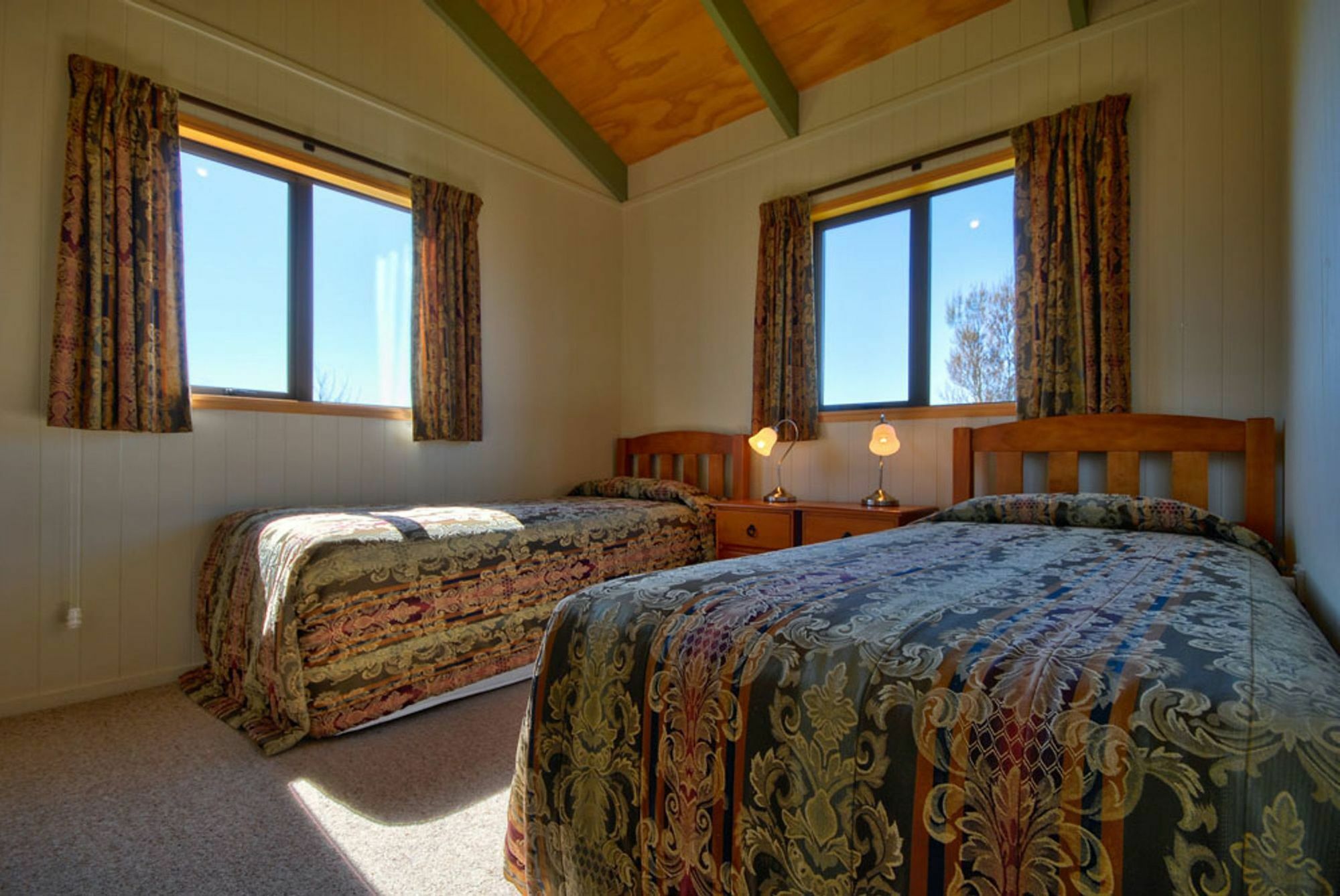 Longbourne Lodge Motel Мосгийл Екстериор снимка
